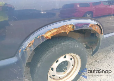 2003 Chevrolet S-10 z USA, uszkodzony, nr VIN 1GCCS14H738152747